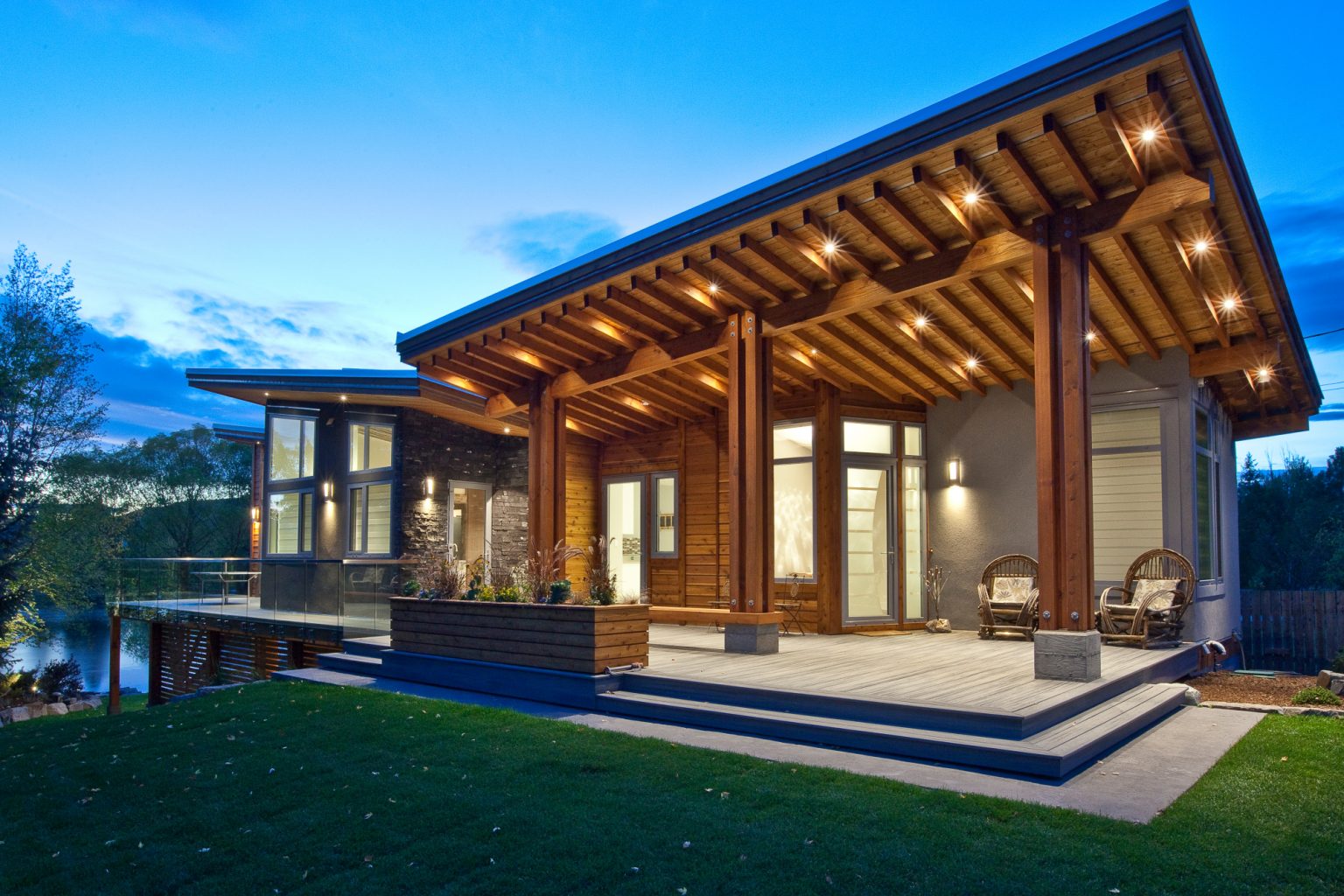 Modern Fernie BC home with timber beam construction and Innotech glazing